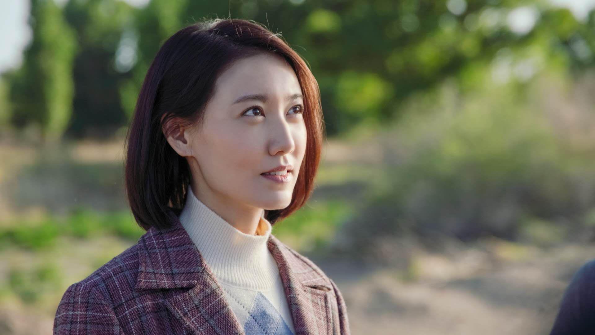 _裁判判罚引争议，比赛高潮迭起_，裁判过程