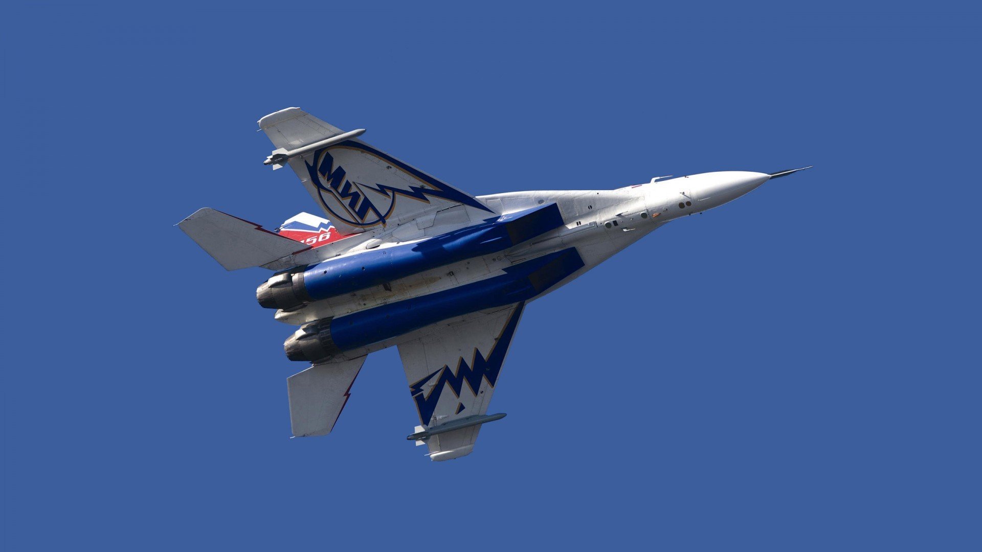 德甲“火力全开”,精彩瞬间让人目不转睛,德甲扩军至20支